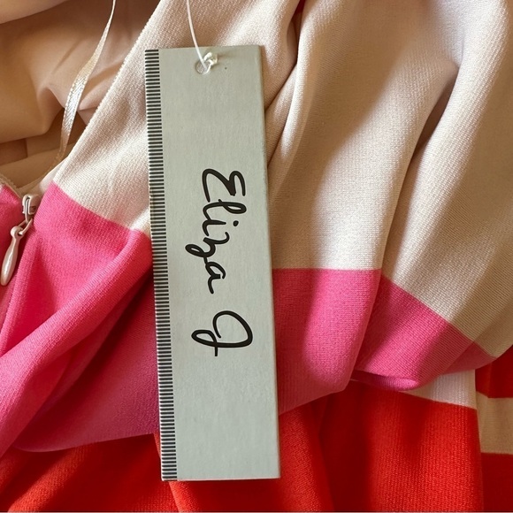 NEW ELIZA J Striped Pleated Halter Maxi Dress Gold Choker Closure Size 10 - Picture 10 of 15